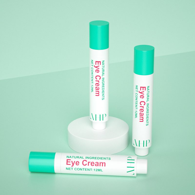 eye cream syringe